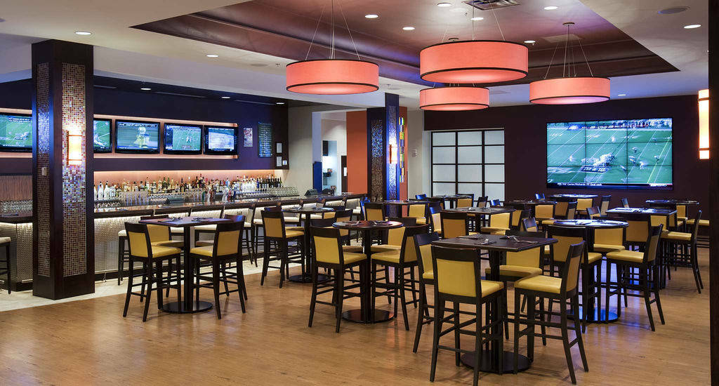 Отель Richmond Marriott Экстерьер фото